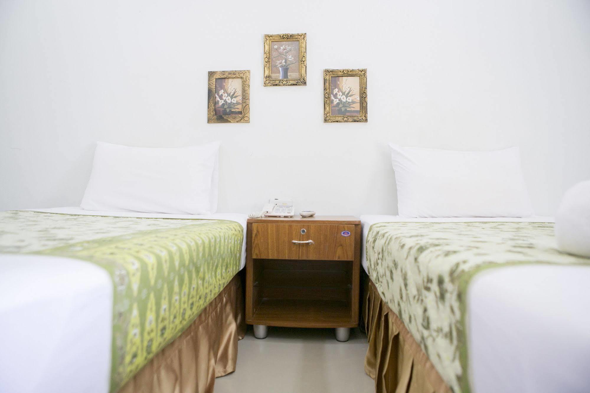 G&B Guesthouse Patong Kültér fotó