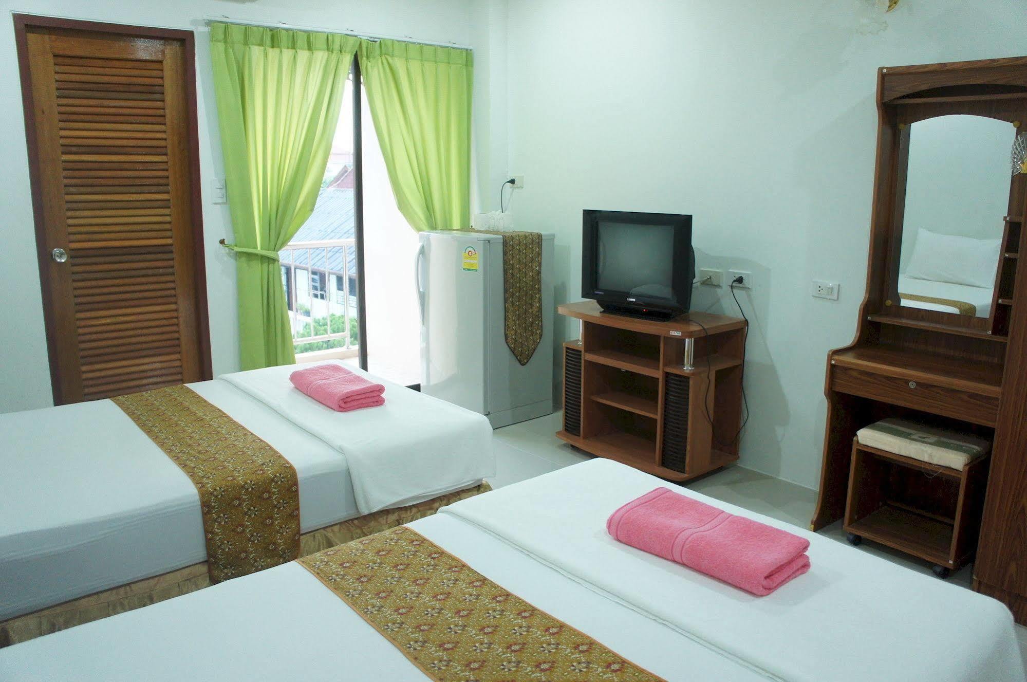 G&B Guesthouse Patong Kültér fotó